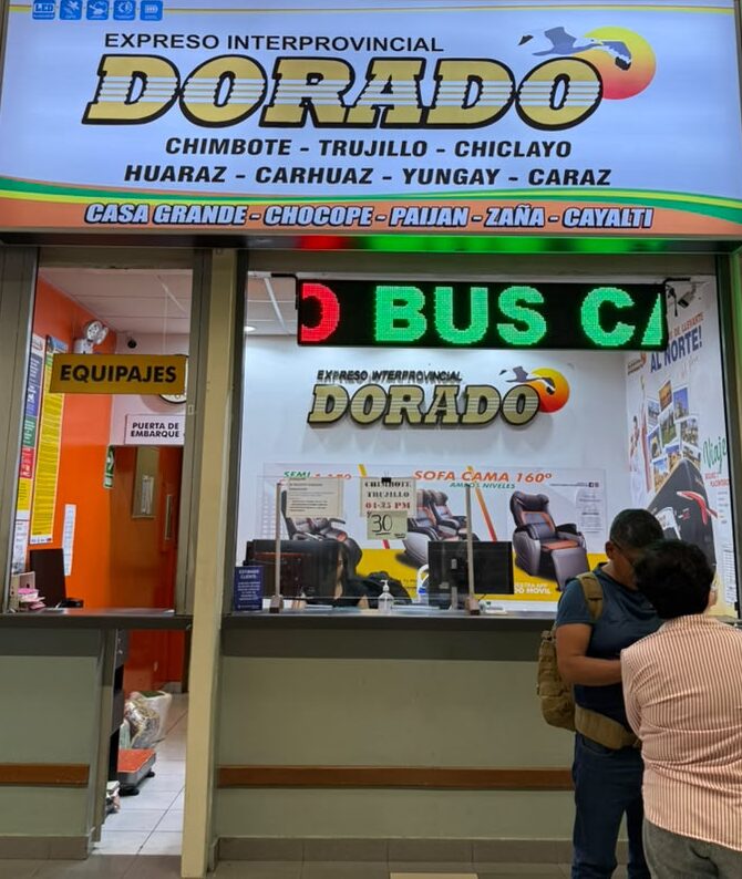 Expreso Internacional Dorado